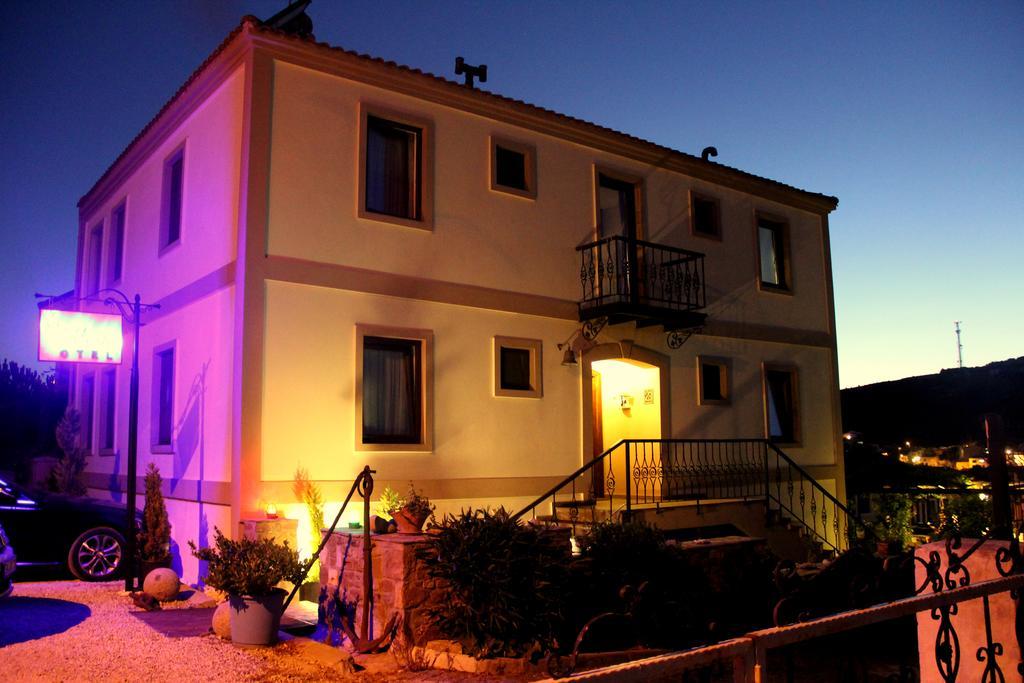 Alesta Hotel Bozcaada Exterior photo